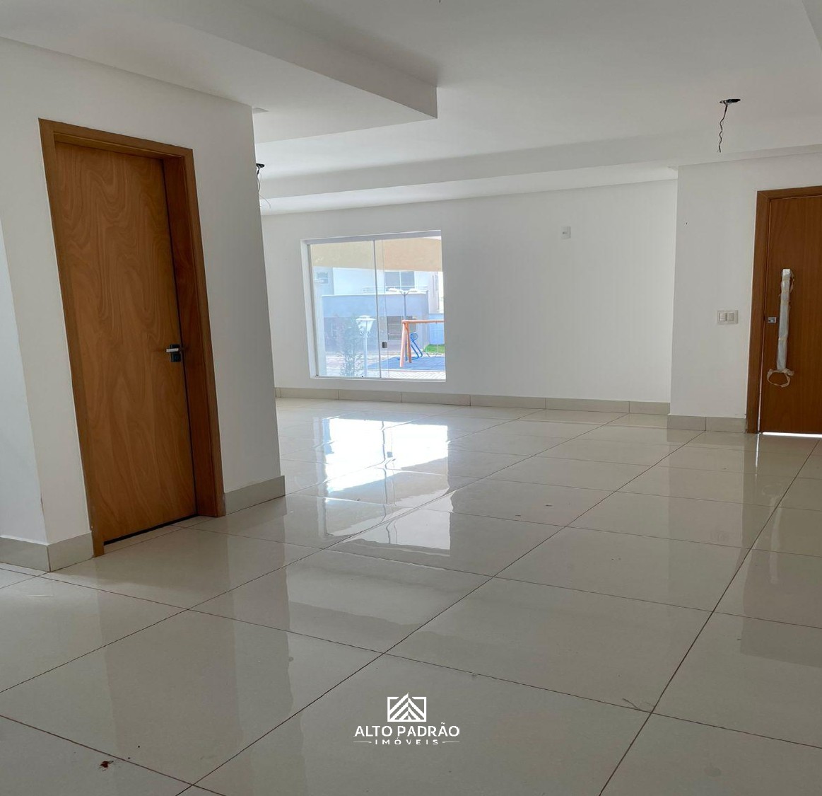 Apartamento, Goiânia 2