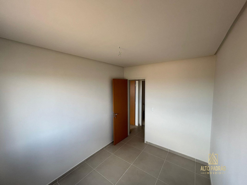 Apartamento, Parque Oeste Industrial