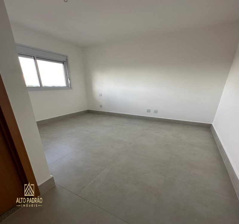 Apartamento, Setor Serrinha