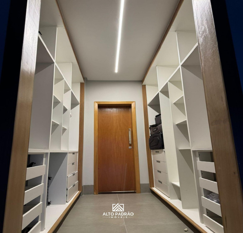 Apartamento, Jardins Capri