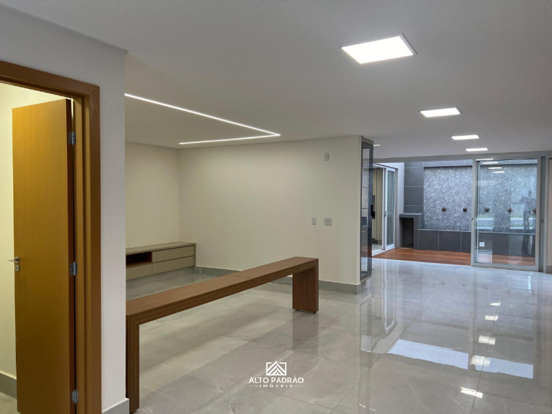 Apartamento, Jardim Atlântico