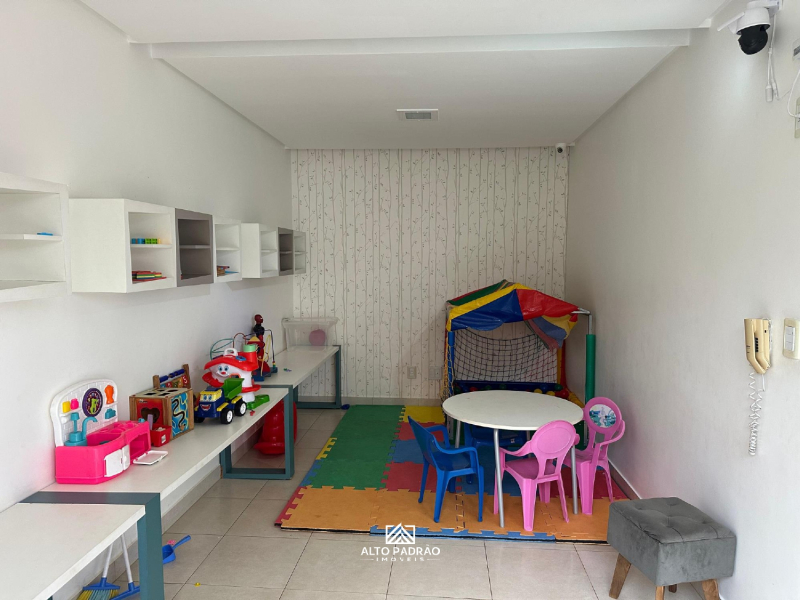 Apartamento, Jardim Atlântico