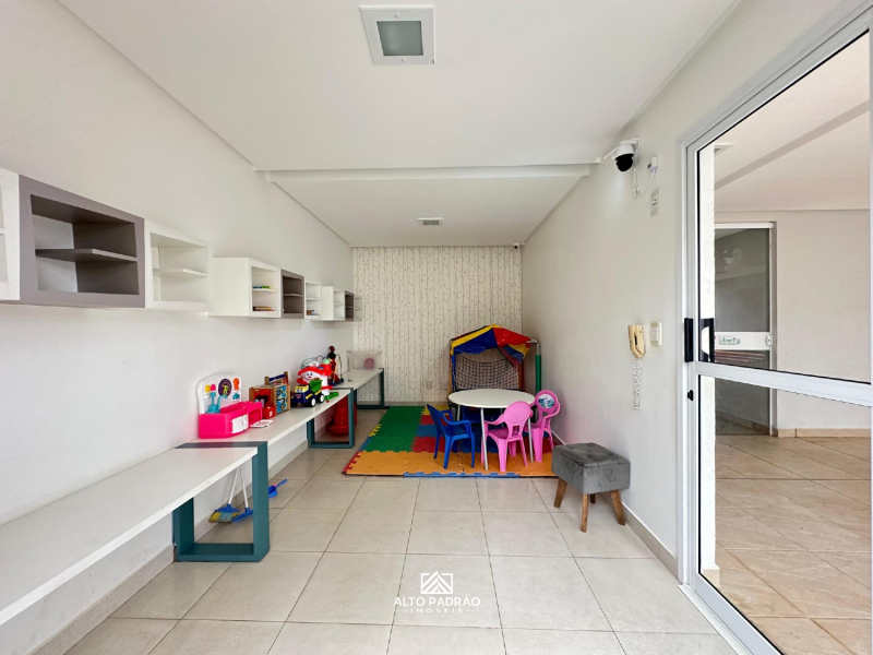 Apartamento, Jardim Atlântico