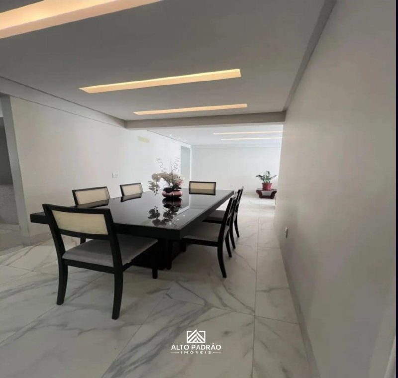 Apartamento, Setor Oeste