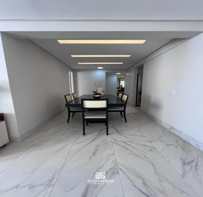 Apartamento, Setor Oeste